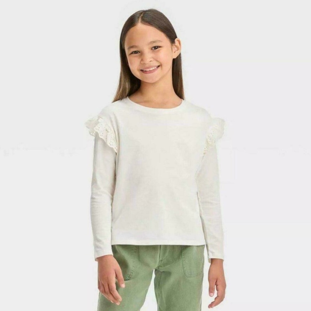 Cat & Jack Girls' Long Sleeve Eyelet Top
